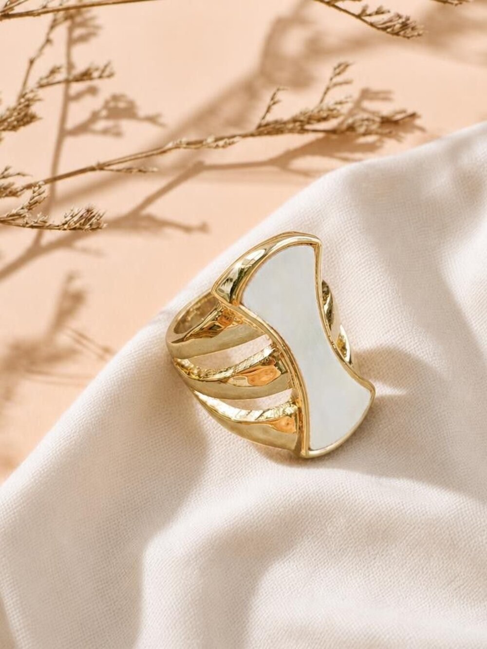 Robert Lee Morris ring